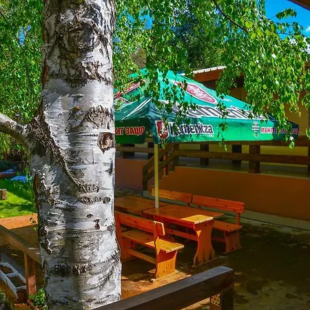 Predel Hut Lodge *