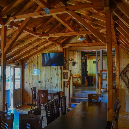 Lodge Predel Hut Ράζλογκ